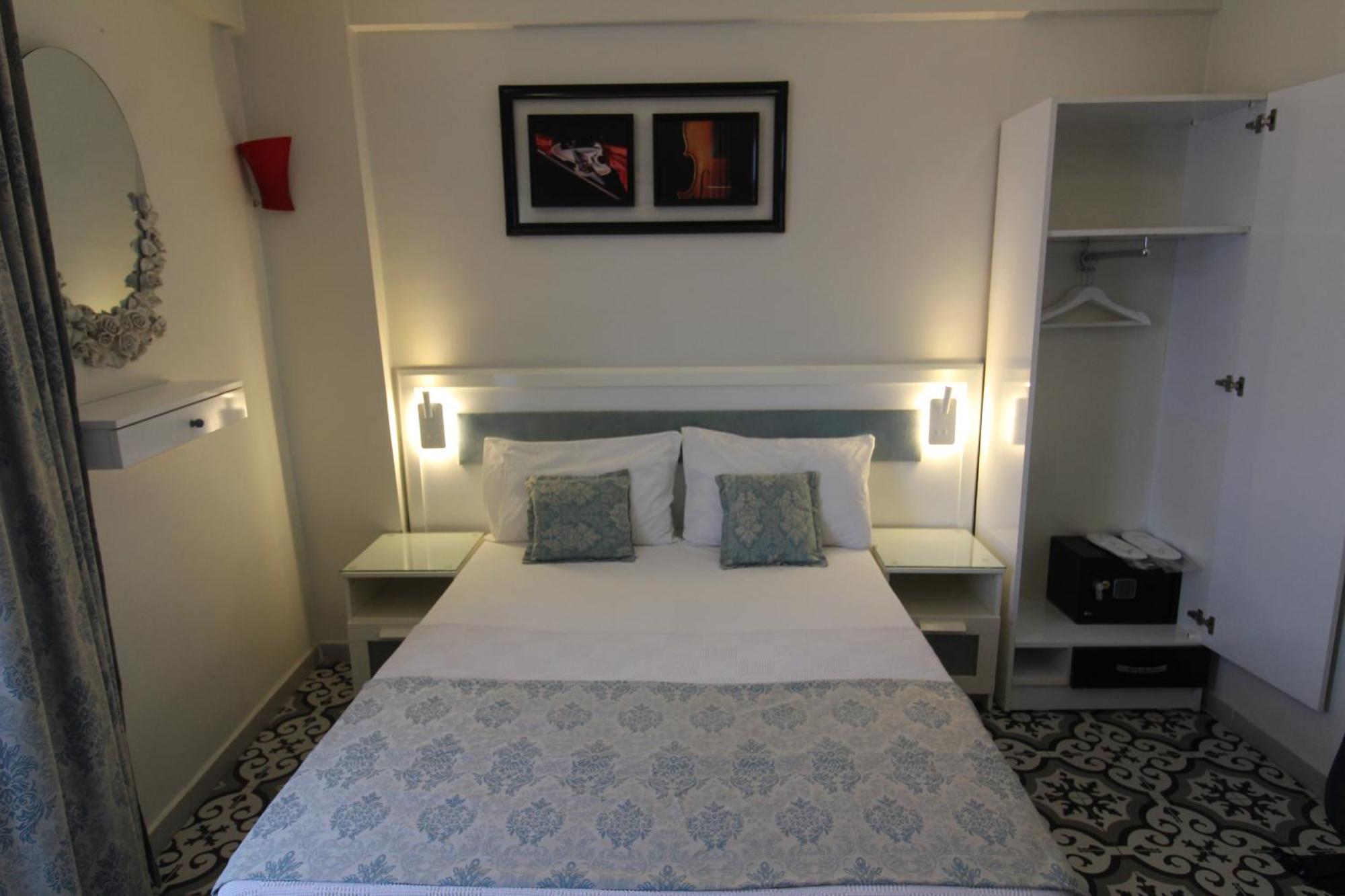 Lemon Apart Otel 3*